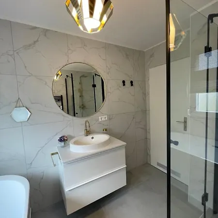 Luxus Apartment Am Fremersberg - Zentral - Mit Sauna & Badewanne Baden-Baden Extérieur photo