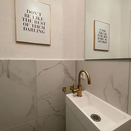 Luxus Apartment Am Fremersberg - Zentral - Mit Sauna & Badewanne Baden-Baden Extérieur photo